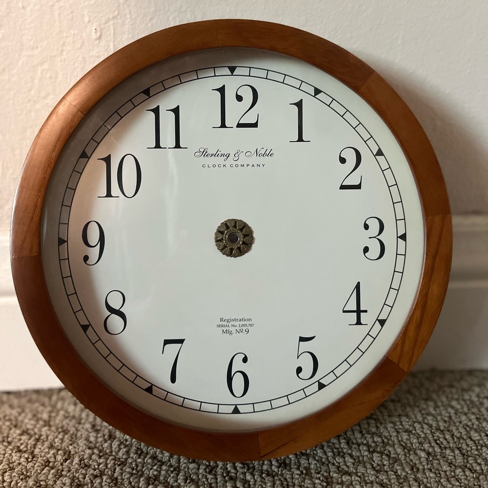 Sterling & Noble vintage clock 11.5”